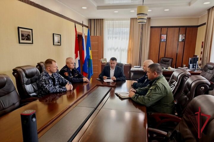 Начальник Управления Росгвардии по Приморскому краю встретился с главой города Арсеньева